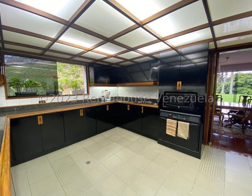 Se Vende Casa En La Lagunita Country Club Mls #24-30