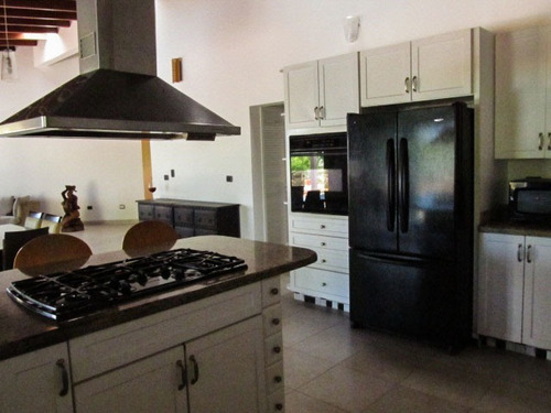 Imagen 8 de 21 de Venta De Casa Quinta En Guacuco Country Club