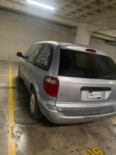 Chrysler Voyager Lujo At