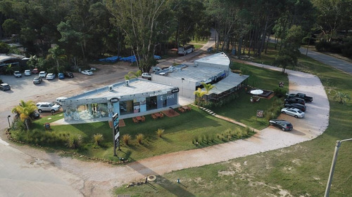 Imagen 3 de 12 de Venta Y Alquiler Local Comercial En Solanas Punta Ballena!