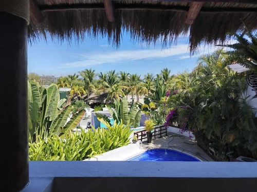 Villa De Lujo En Venta Pegada A La Playa, Kovay Gardens