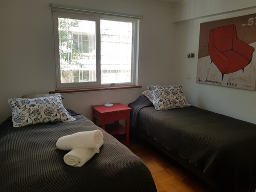 Arriendo Remodelado/ Amoblado 2d2b Seguro Y A Pasos De Todo