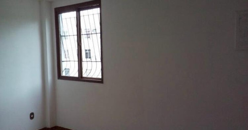 Apartamento Para Venda Em Volta Redonda, Parque Das Ilhas, 2 Dormitórios, 1 Banheiro, 1 Vaga - 021_2-204042