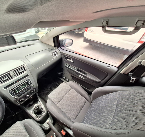 Volkswagen Fox 1.6 Trendline Saf