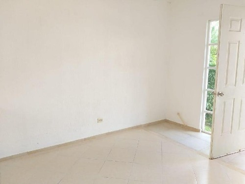 Imagen 8 de 30 de Casa En Venta En Playa Del Carmen.