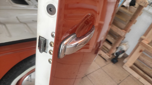 Imagem 3 de 14 de Vw Bus 6 Doors - Kombi 6 Portas Taxi Deluxe 1973