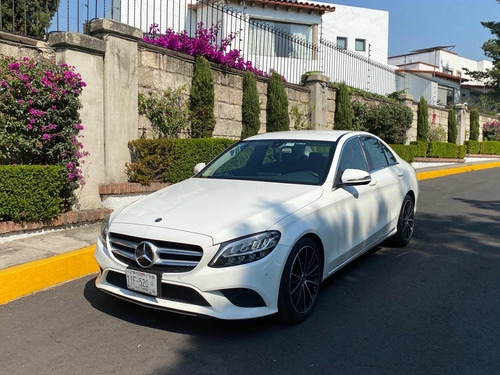 Mercedes-benz C200 Sport Hybrid.