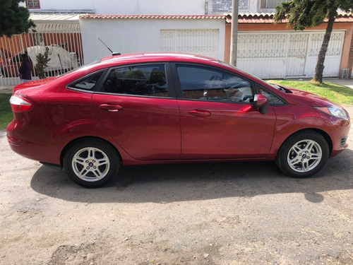 Imagen 4 de 12 de Ford Fiesta Se 2017 Automático