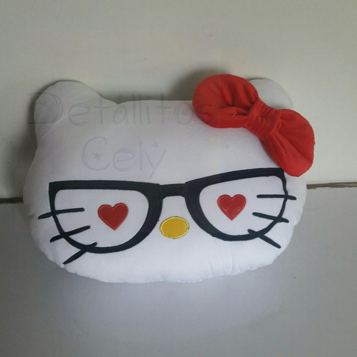 Almohada Cojín Hello Kitty!! Varios Modelos