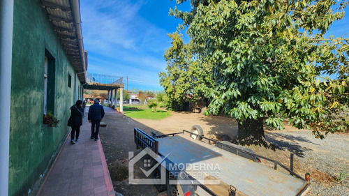 Sitio De 3200 M2 Con Casa Antigua. Ideal Para Proyectos