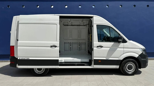 E-crafter 3.5t Cargo Van Mwb 100km/136hp Traccion Del 1 Marc