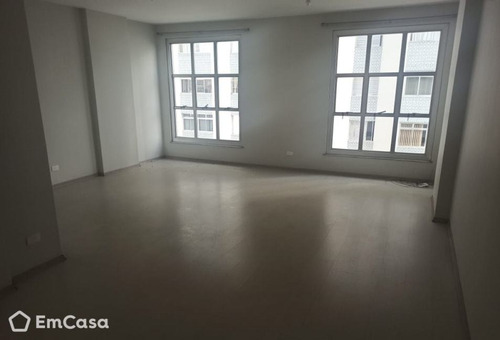 Imagem 3 de 10 de Apartamento À Venda Em São Paulo - 51889