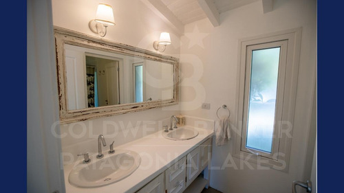 Imagen 18 de 30 de Venta Casa 282m2 Lote 2291 M2 C/hermosa Vista Al C. Bayo Bº Rincón De Lynch Villa La Angostura