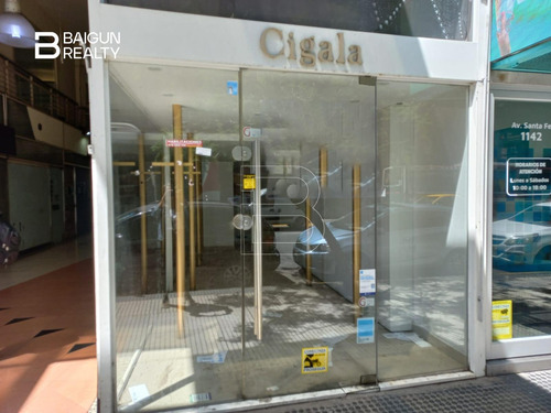 Local En Alquiler, Sobre Av. Santa Fe