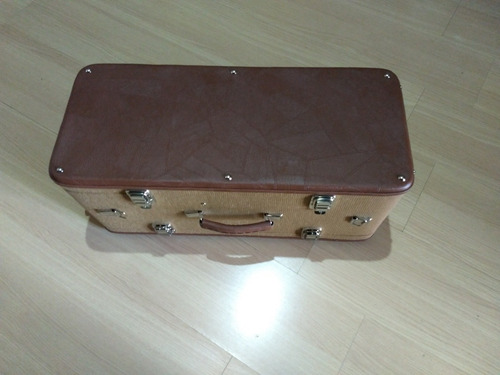 Imagem 3 de 5 de Case Estojo Duplo Casa Andrade Térmico Cavaco Luxo Ouro