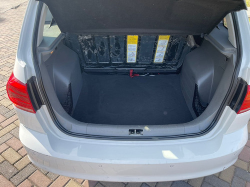 Volkswagen Suran 1.6 Highline 101cv