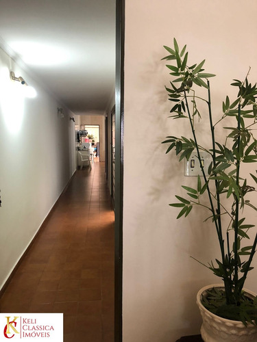 Imagem 8 de 21 de Casa Disponível Para Venda: Muito Bem Localizada No Bairro Jardim Irajá, Possui Dois Dormitórios Na Parte De Baixo Sendo Uma Suíte. - Ca00303 - 70536161