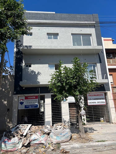 Venta Dpto 2 Amb Patio Y Terraza Propia A Estrenar