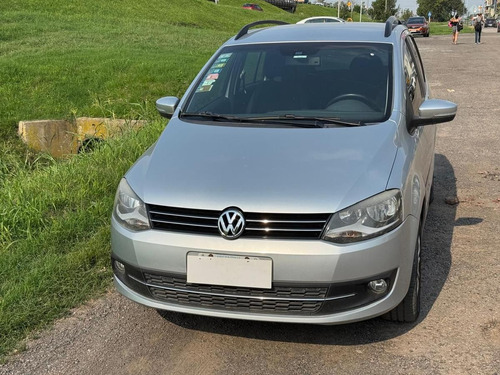 Volkswagen Suran 1.6 Imotion Highline