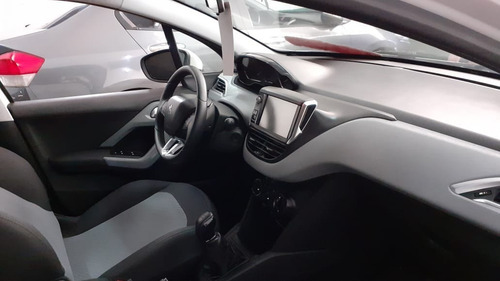 Peugeot 208 Allure 1.5