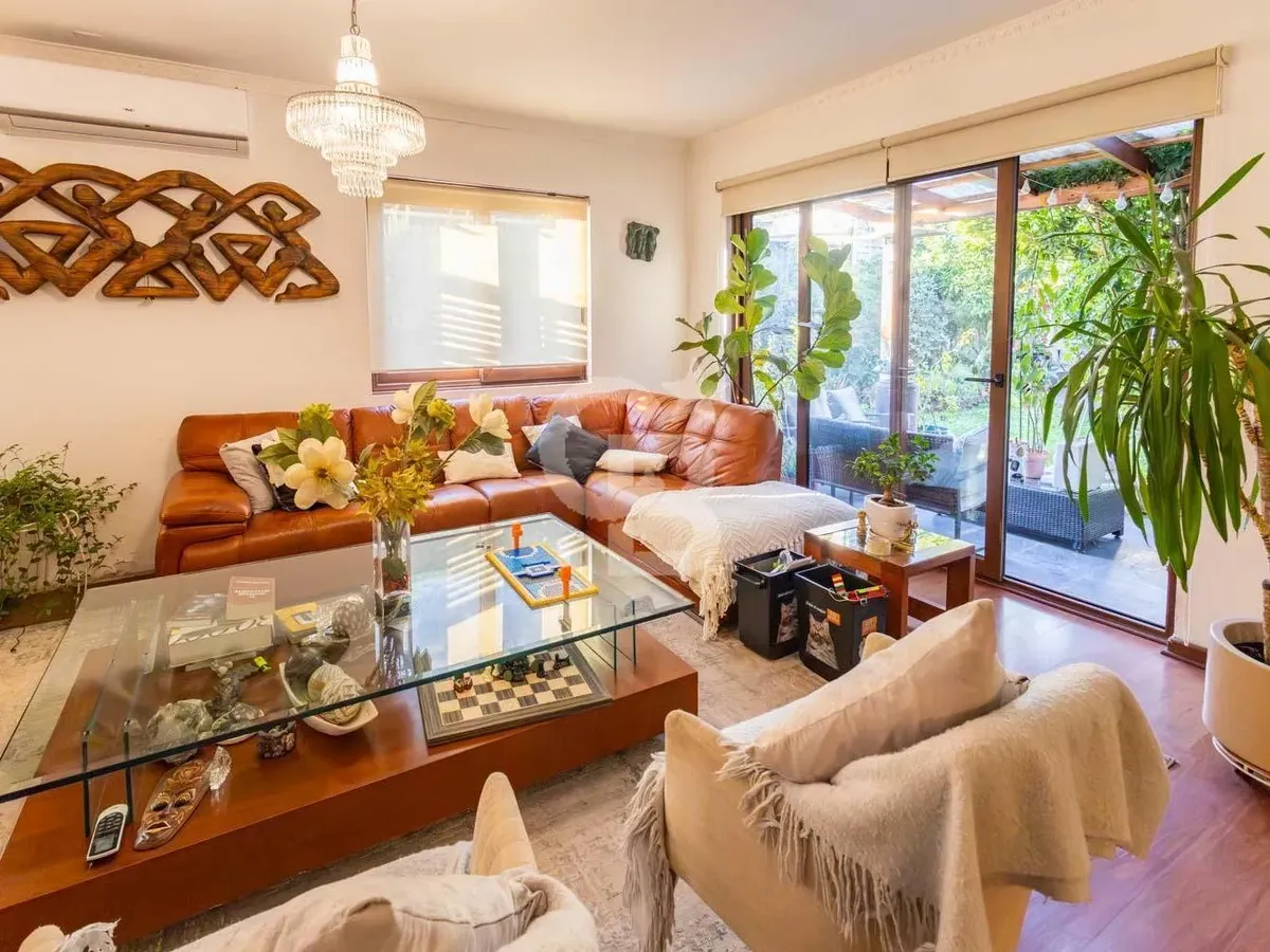 Imagen 1 de 20 de 4d/5b | Casa Remodelada | Providencia