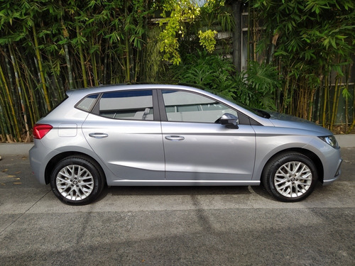 Imagen 5 de 15 de Seat Ibiza 1.6 Style Ta