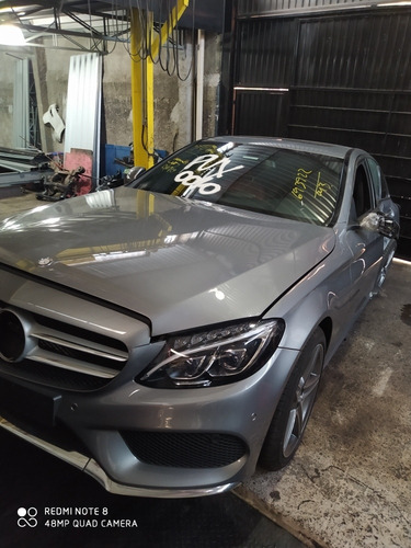 Mercedes C250 Sedã