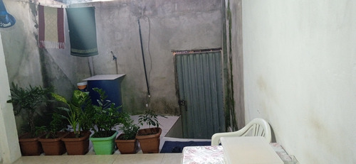 Vende-se Uma Casa Pronta Para Morar