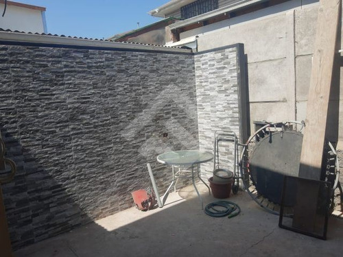 Imagen 15 de 20 de Casa En Venta De 4 Dorm. En Maipú