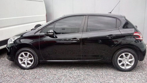 Peugeot 208 1.5 Allure Touch Nav 2014 Muy Cuidado!!!! Wb