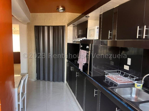 Imagen 18 de 18 de Apartamento En Alquiler Andres Bello Maracay 23-25723 Wjo