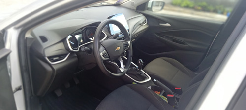 Chevrolet Onix plus 1.0 Lt 4p