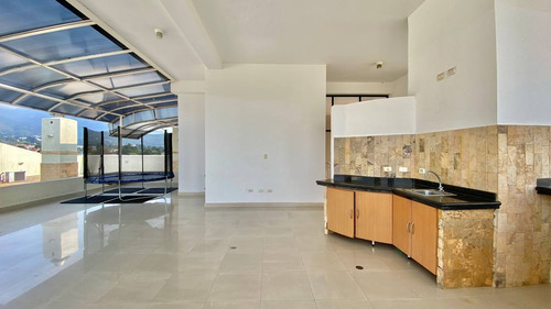Imagen 10 de 29 de Apartamento Exclusivo Estancia Real. Adlz