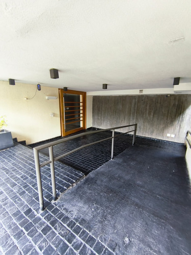 Arriendo Departamento 2d 2b Con Est Y Bod En Las Rejas