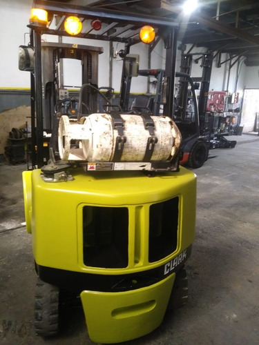 Autoelevador Clark Cgp 25 2500 Kg (genesis 1)
