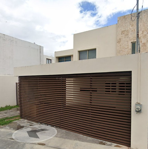 Casa En Venta En Montebello Merida A 10 Min De Plaza La Izla Merida