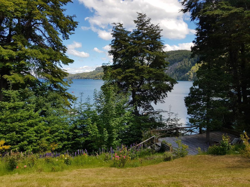 Residencia Con Costa De Lago - Alquiler Turístico