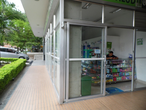 Imagen 2 de 15 de Venta De Local Comercial En Niquia Panamericano Bello