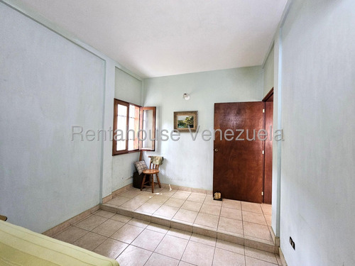 Amplia Quinta En Venta Al Este De Barquisimeto,lara Aa