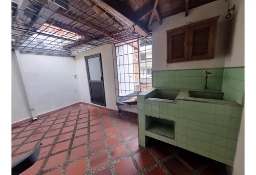 Casa En Venta 2do Piso 2 Niveles En Floresta Alcazares 140 Mt²