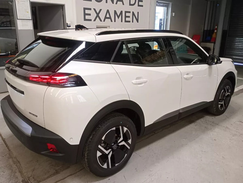 Peugeot 2008 1.0T Allure