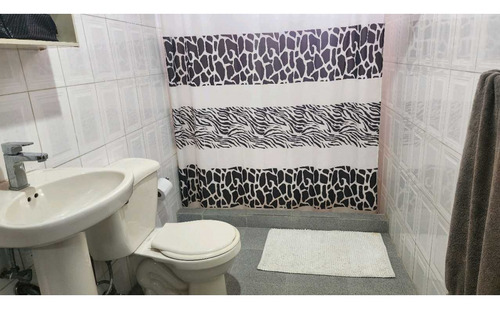 Se Alquila Habitación California Norte 1h/1b/1e