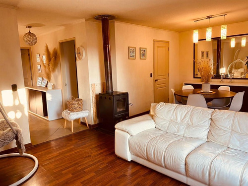 Casa En Arriendo 210 Mts2 Barrio Toledode 3 Dorm. En Chillán