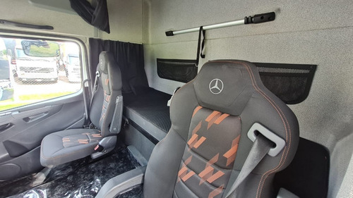 Mercedes Benz Axor 2041 4x2 Toco 2019