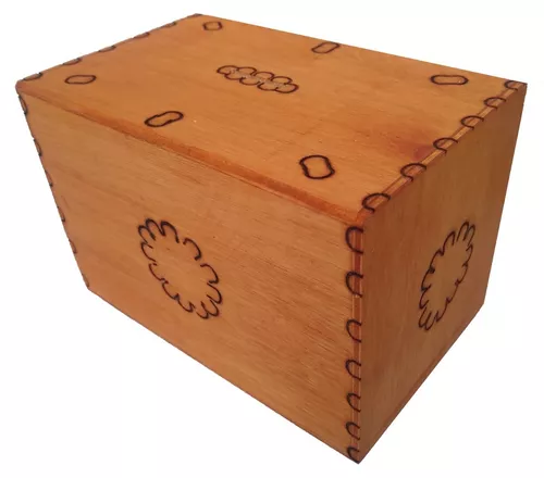 Caja grande de madera ranurada con tapa