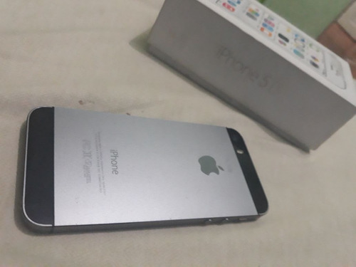 iPhone 5s 16 Gigas Cinza Em Perfeito Estado!