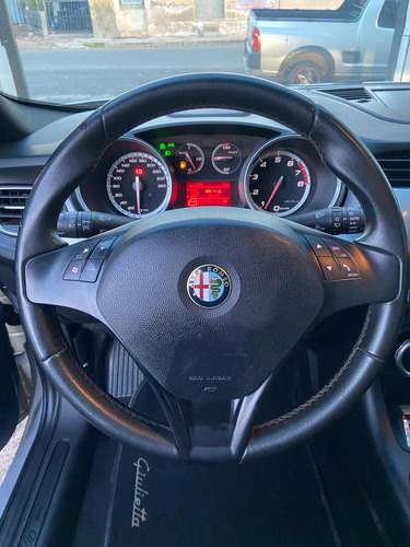 Alfa Romeo Giulietta 1.4 Distinctive Multiair 170cv Tct