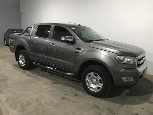 Imagen 9 de 12 de Ford Ranger 3.2 Cd Xlt Tdci 200cv Automática 4x4 2017