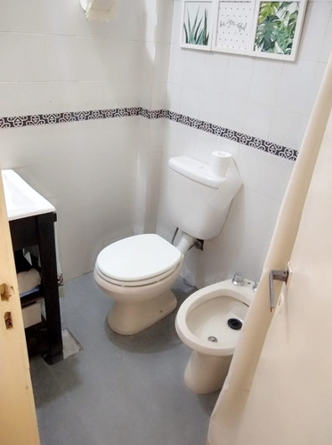 Imagen 25 de 27 de Casa 3 Ambientes Con Quincho Y Terraza + Departamento 2 Ambientes + Local C/ Fondo De Comercio
