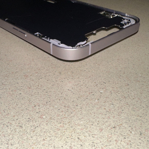 Chasis Carcasa De Iphone 14 Plus Original C/ Flex Morado (Usado)